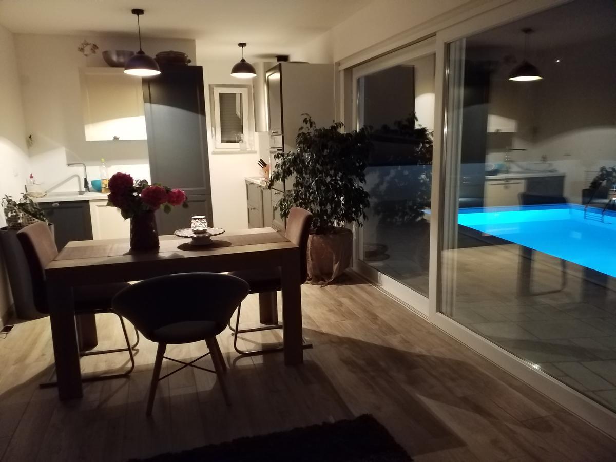 Casa Emilia Villa Umag Exterior photo