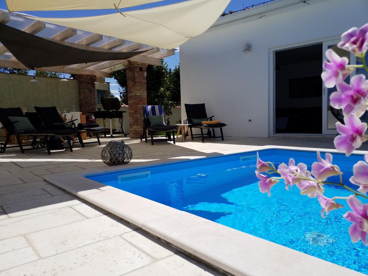 Casa Emilia Villa Umag Exterior photo
